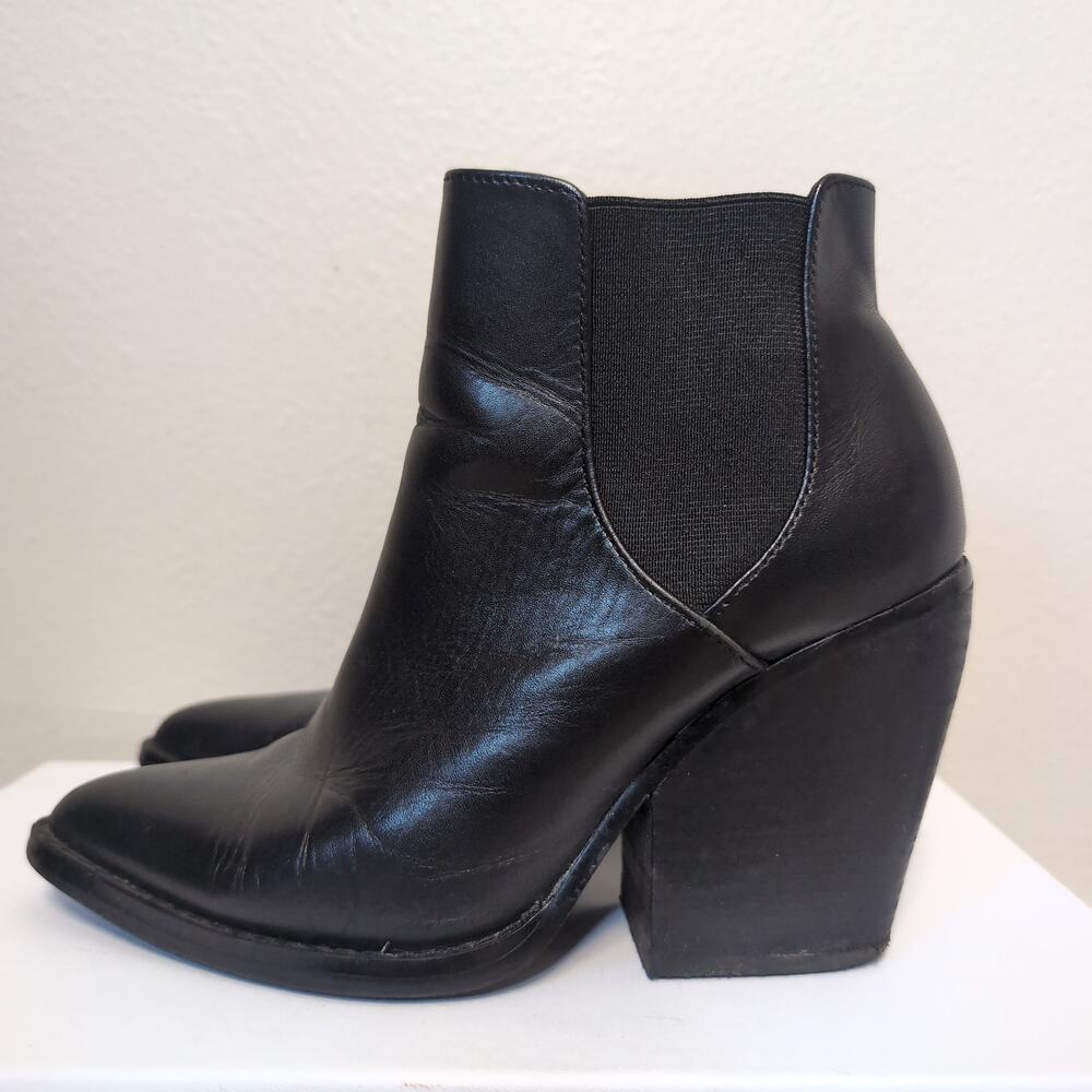 Leather Block Heel Pointed Toe Chelsea Ankle Booties